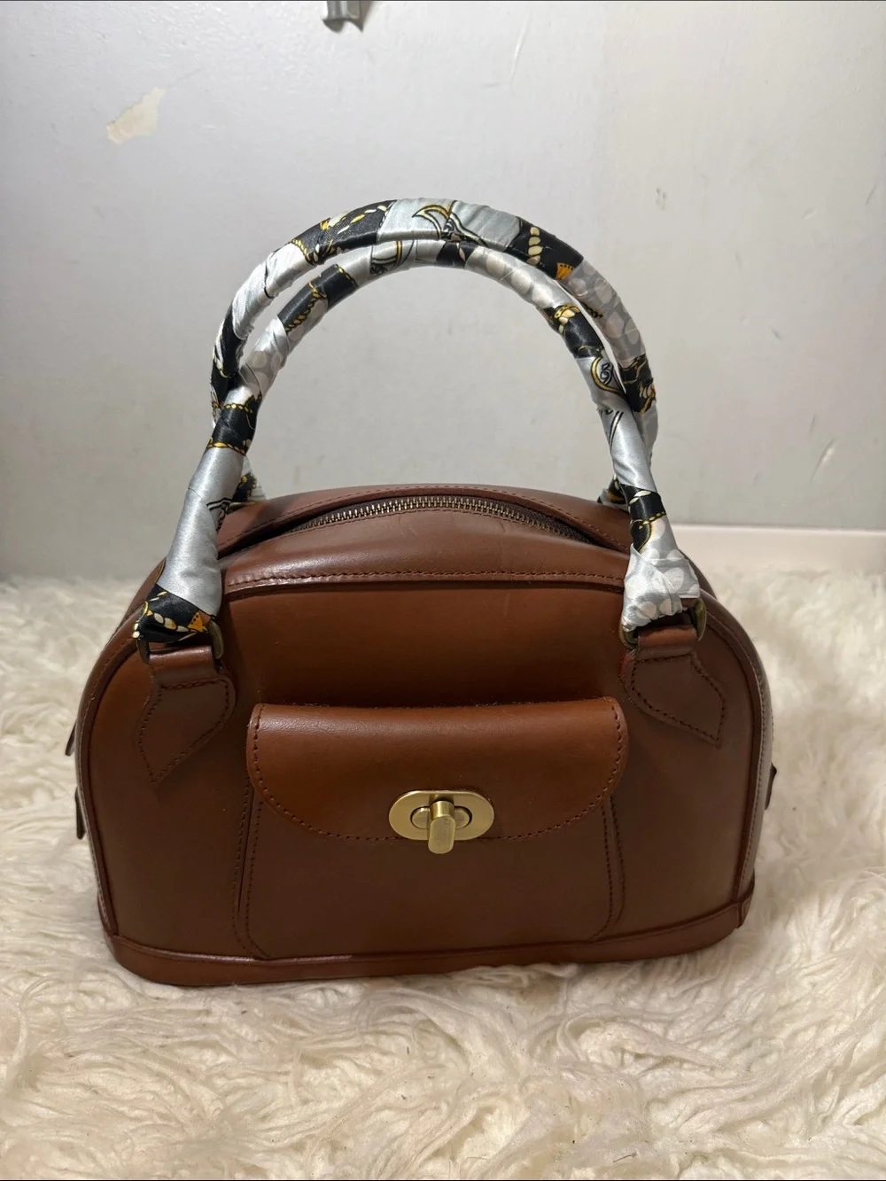 Vintage J&M Davidson Brown Leather Top-Handle Bag with Gold Turn-Lock medium